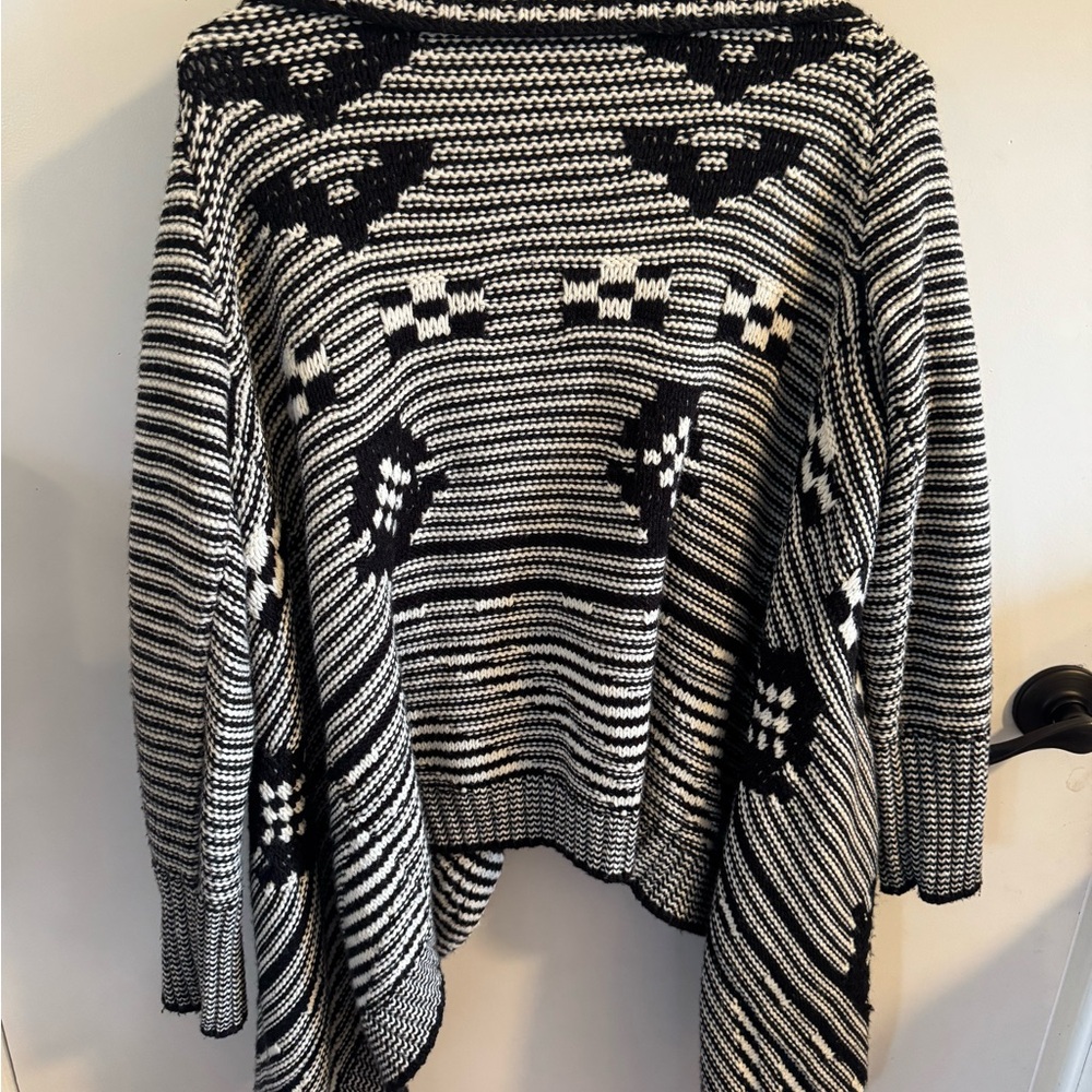 GAP Black and White Cowl Neck Sweater